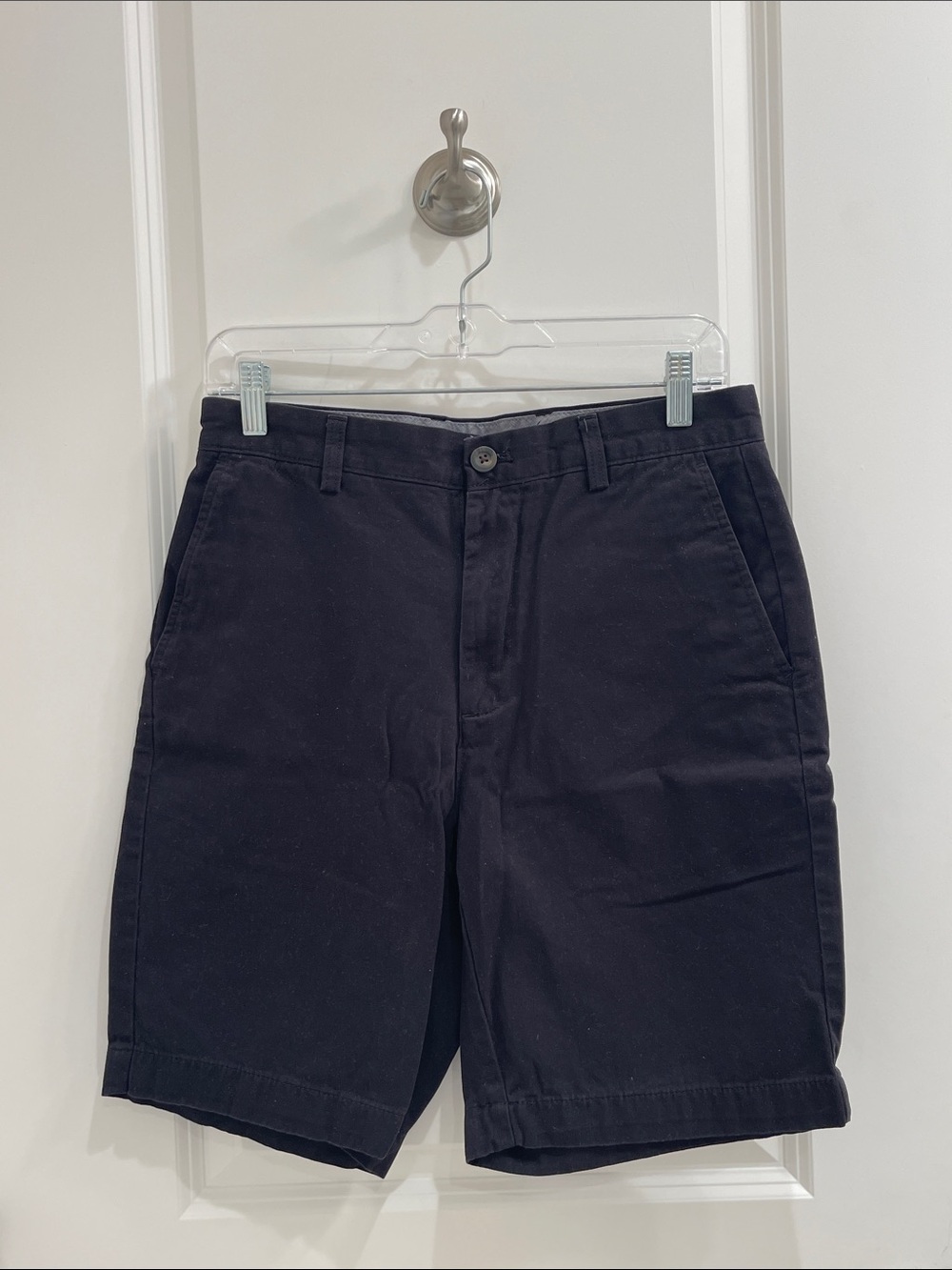 Amazon Essentials Men's Black Flat-Front Chino Shorts